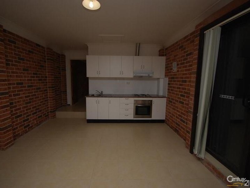 Fairfield West NSW 2165