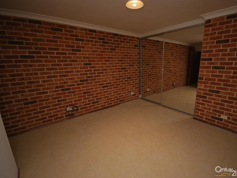 Fairfield West NSW 2165