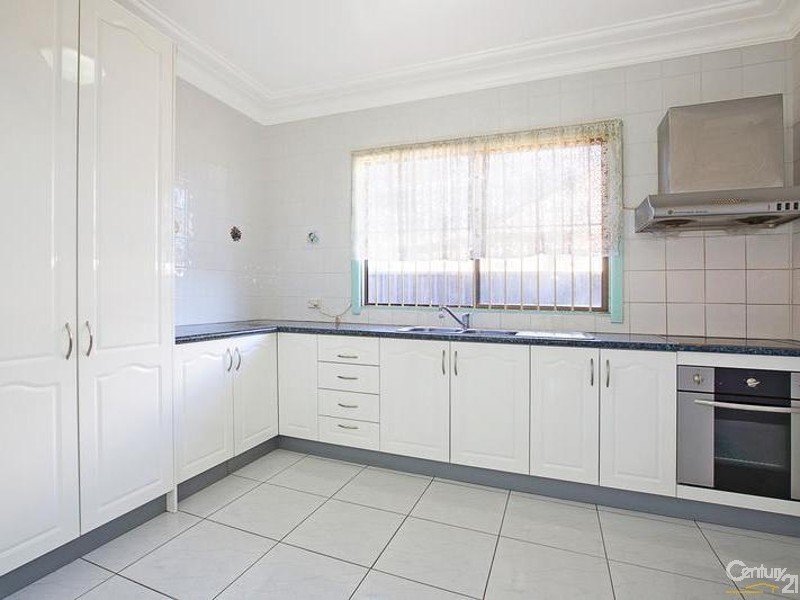 43 Buckingham Street, Canley Heights NSW 2166