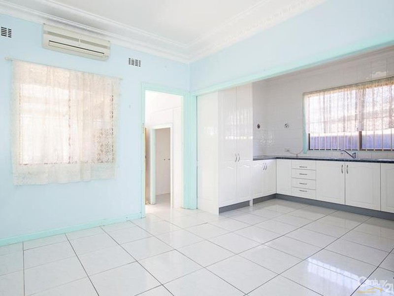 43 Buckingham Street, Canley Heights NSW 2166