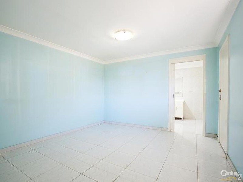 43 Buckingham Street, Canley Heights NSW 2166