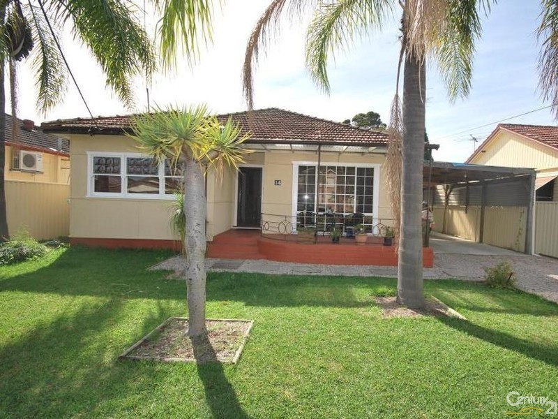 14 Cathcart st, Fairfield NSW 2165