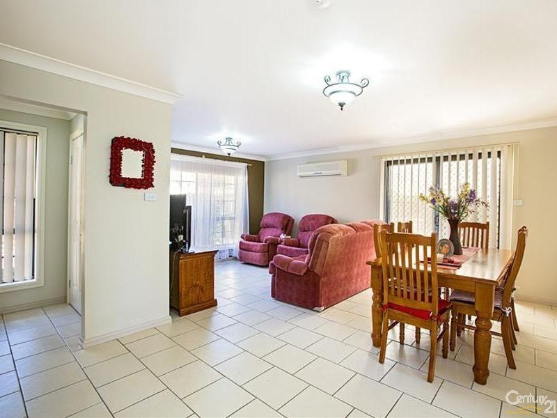 4/34 First Ave, Hoxton Park NSW 2171