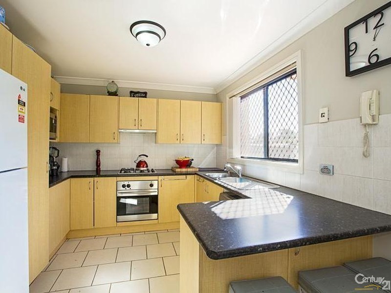 4/34 First Ave, Hoxton Park NSW 2171