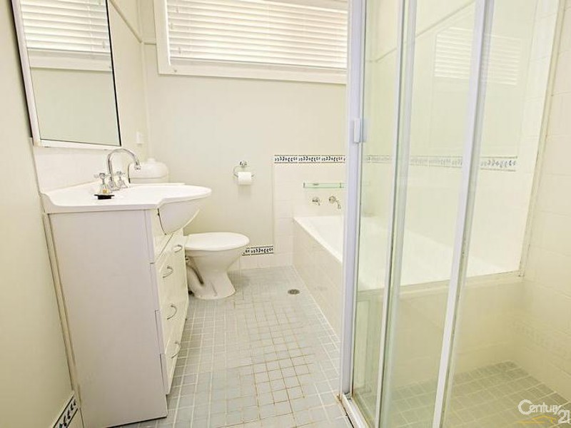 4 Frome Street, Fairfield West NSW 2165