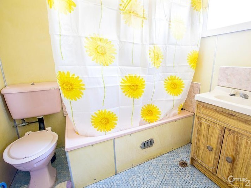 31 Granville Street, Fairfield NSW 2165