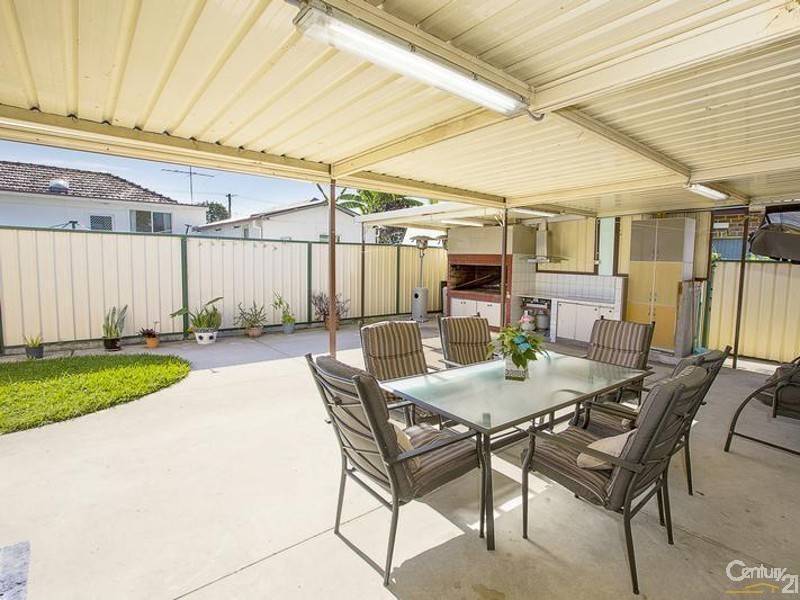162 Hamilton Road, Fairfield NSW 2165