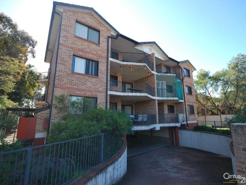 9/49 Calliope St, Guildford NSW 2161