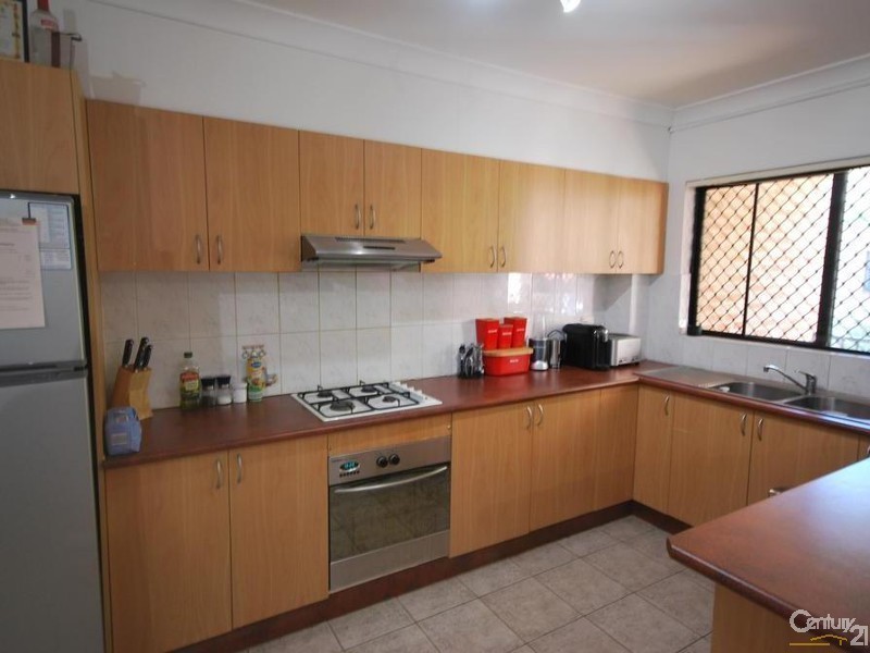 9/49 Calliope St, Guildford NSW 2161