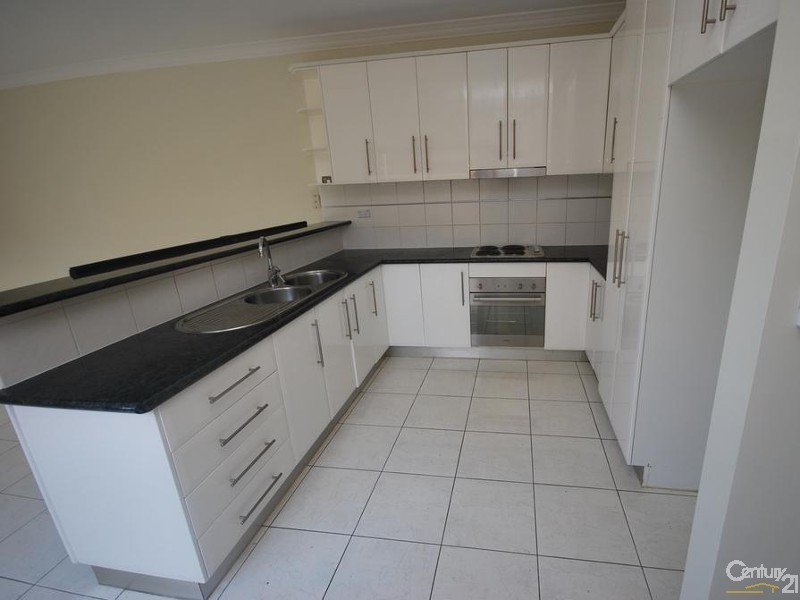 2/313a Polding Street, Smithfield NSW 2164