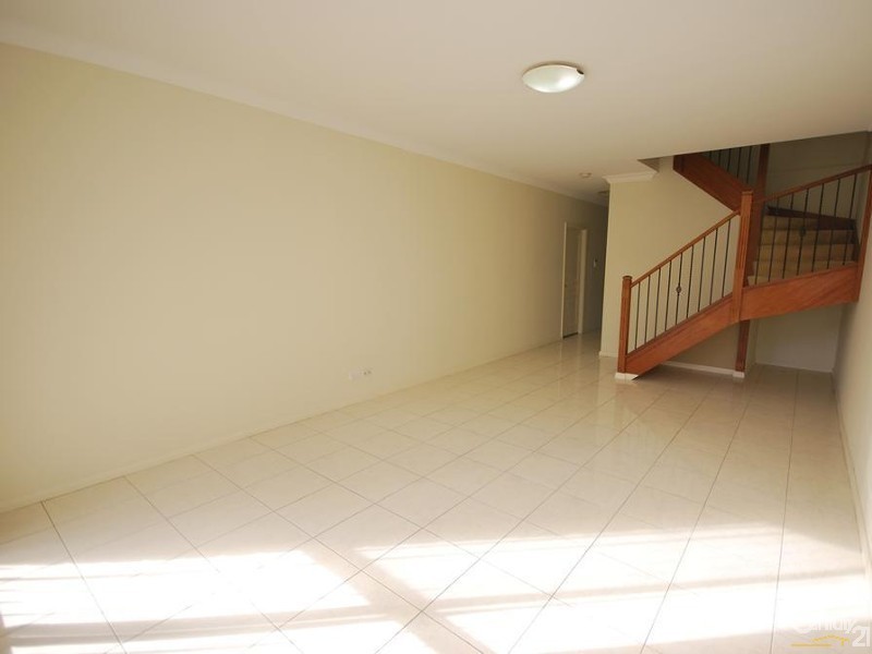 2/313a Polding Street, Smithfield NSW 2164