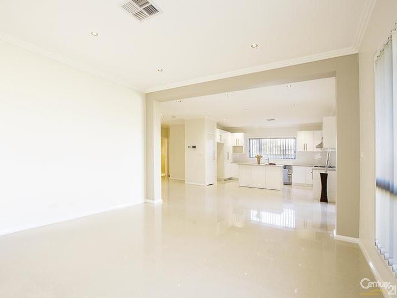 36 Colenso Circuit, Edmondson Park NSW 2174