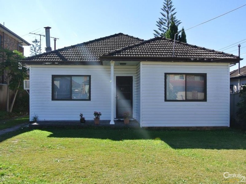 101 Kiora Street, Canley Heights NSW 2166