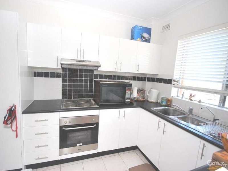 Carramar NSW 2163