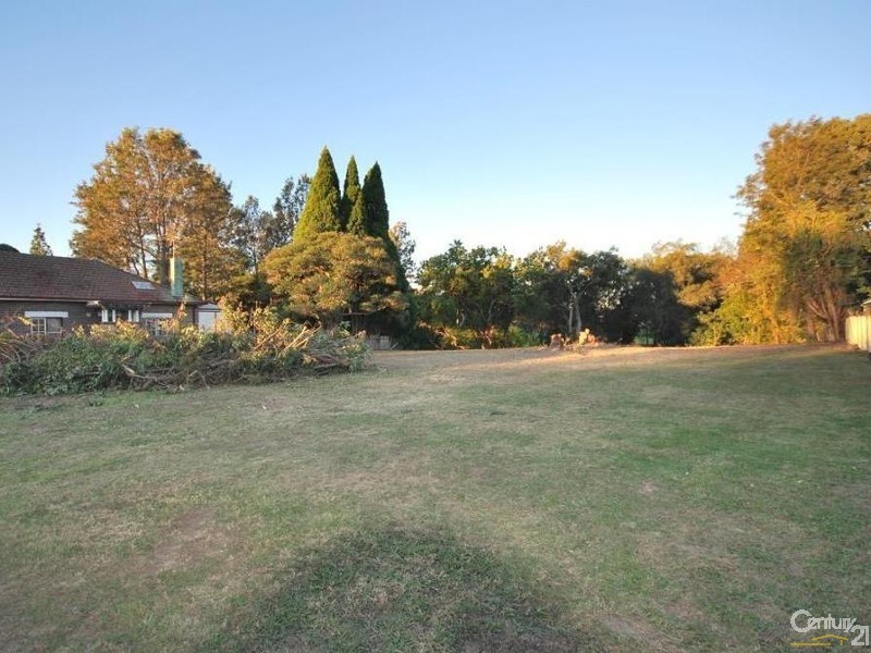 18 Riverview Road, Fairfield NSW 2165