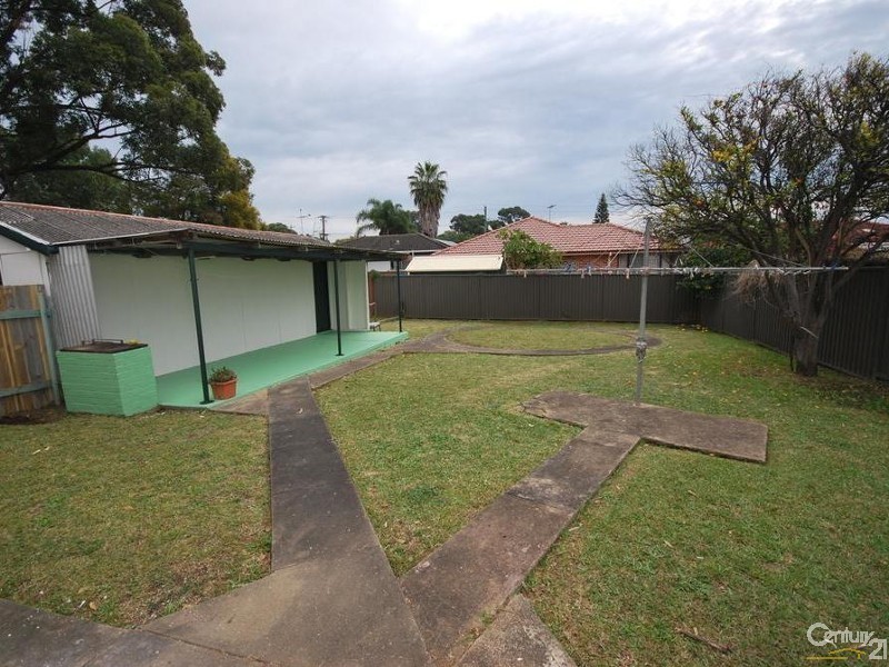 Canley Heights NSW 2166