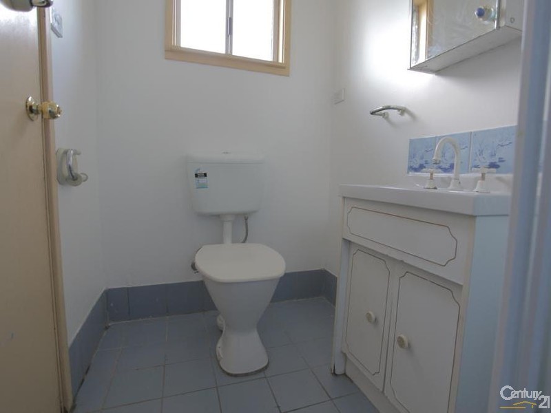 84 Neville Street, Smithfield NSW 2164