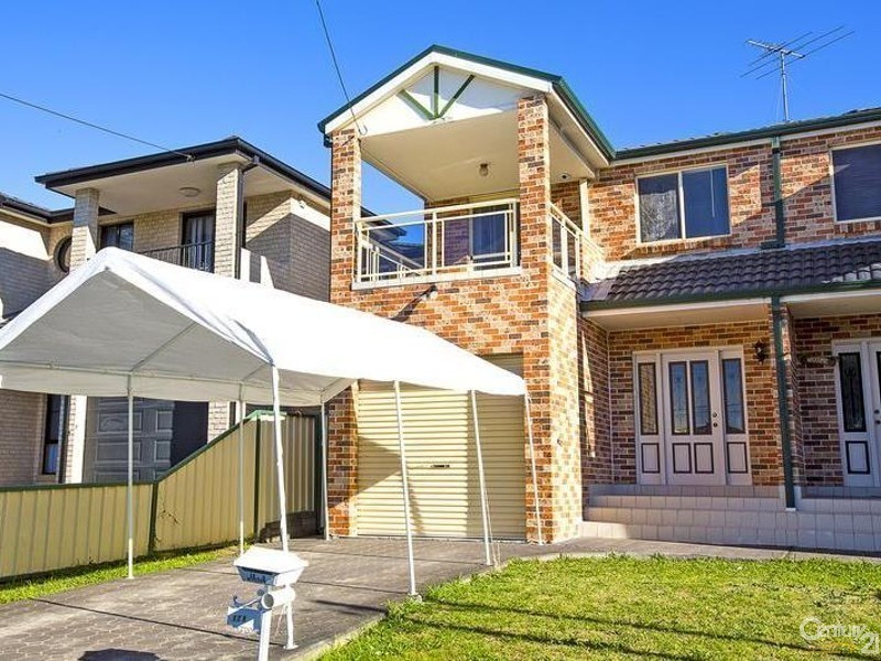 12A Oxley Street, Fairfield NSW 2165