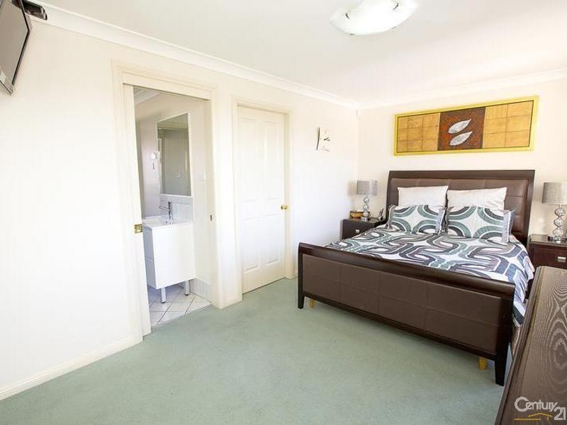 12A Oxley Street, Fairfield NSW 2165