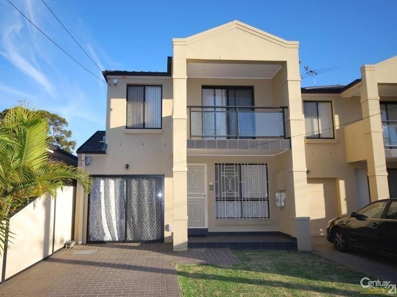 14b Clarence Street, Canley Heights NSW 2166