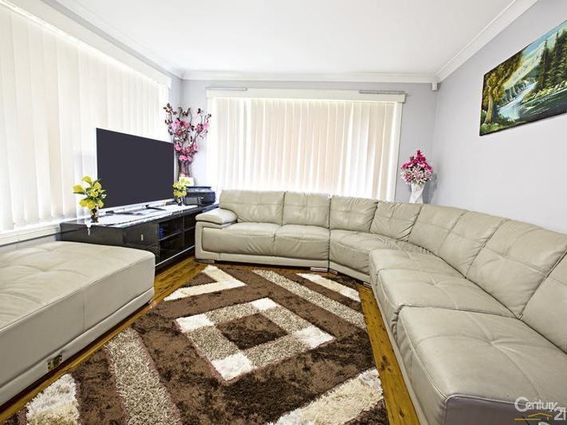 49 Hawkesbury Street, Fairfield West NSW 2165