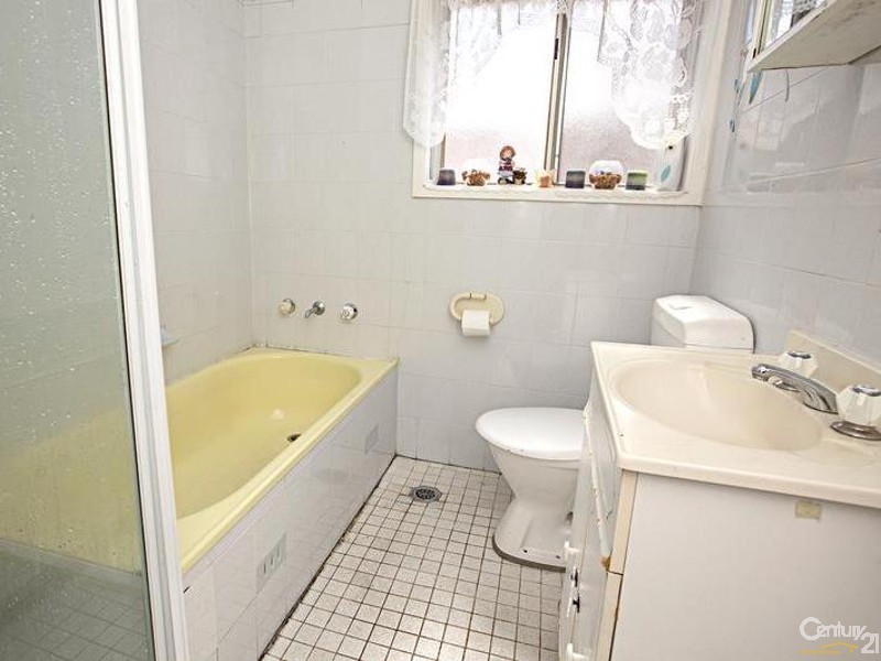 49 Hawkesbury Street, Fairfield West NSW 2165