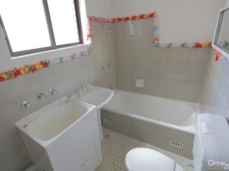 16/33 Kenyon Street, Fairfield NSW 2165