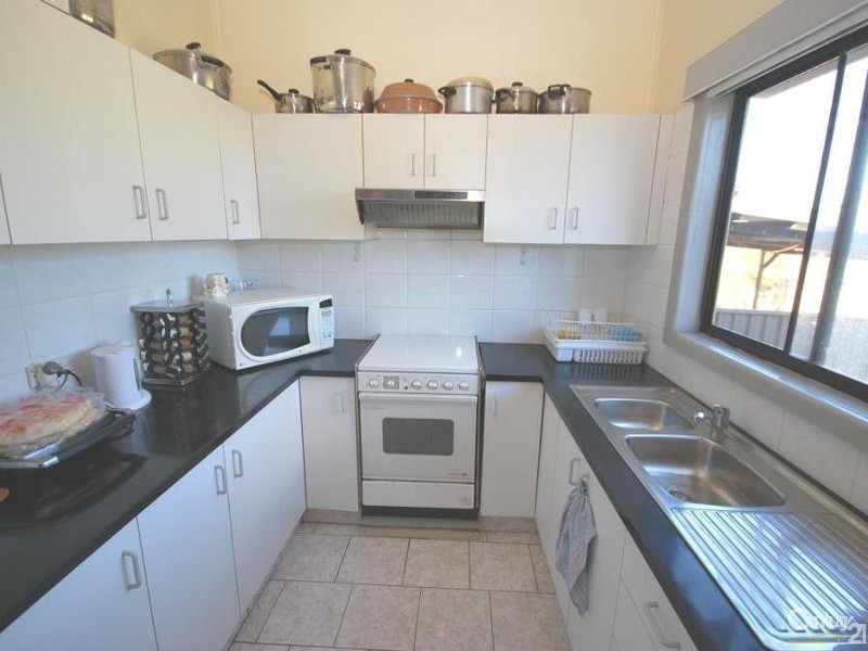 121 The Promenade, Old Guildford NSW 2161