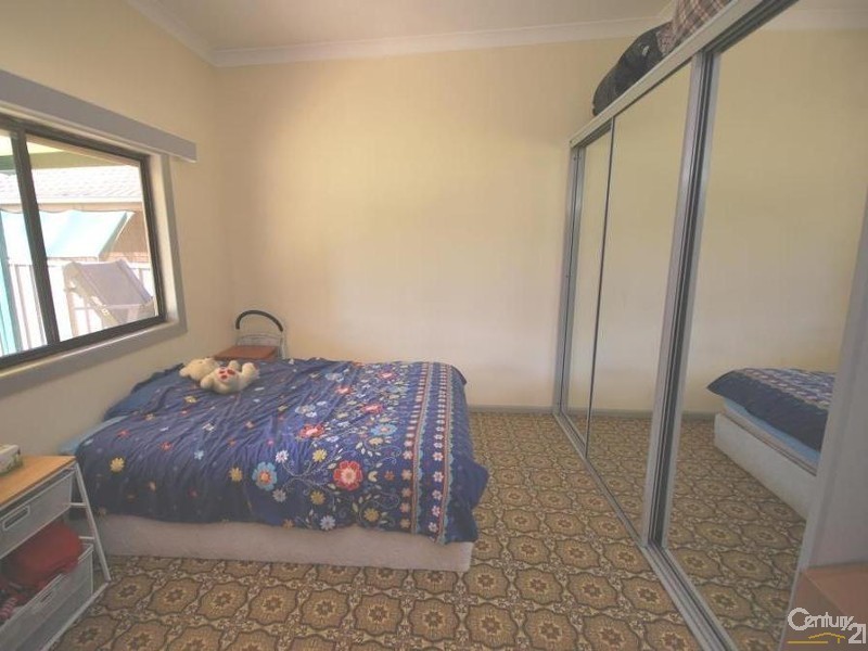 121 The Promenade, Old Guildford NSW 2161