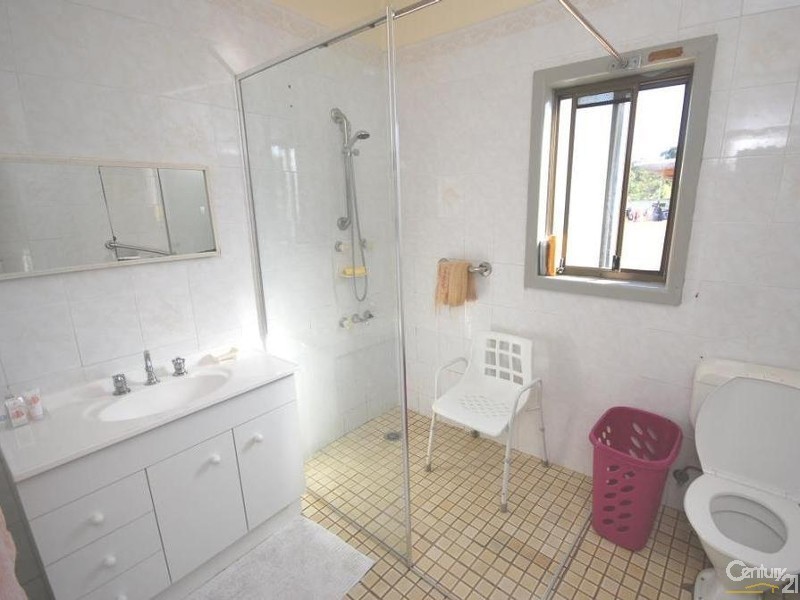 121 The Promenade, Guildford NSW 2161