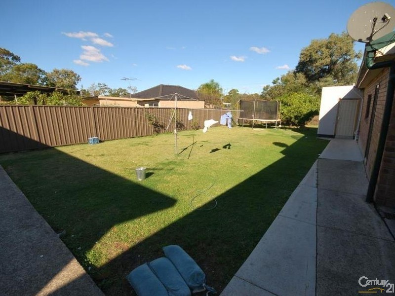 121 The Promenade, Guildford NSW 2161