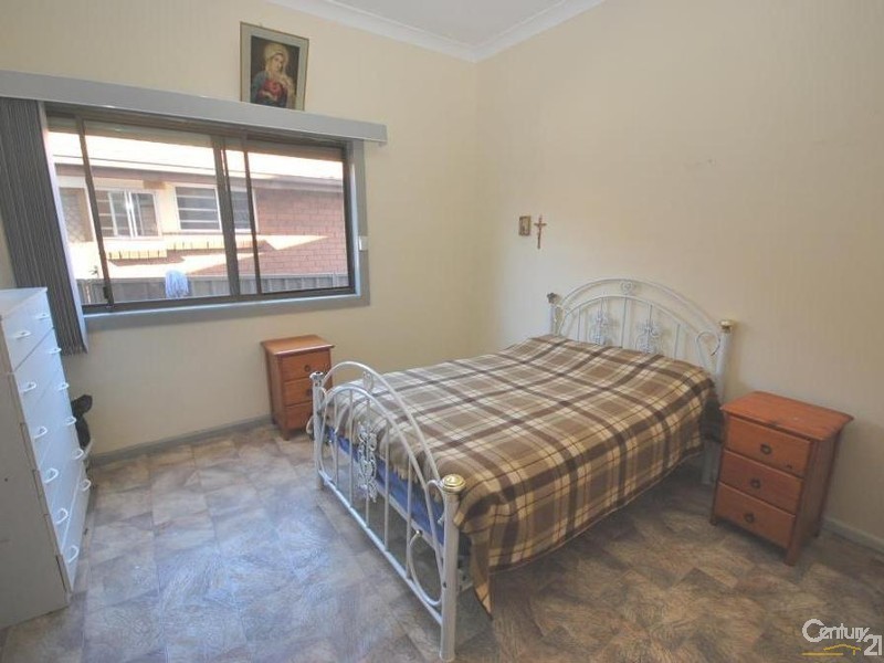 121 The Promenade, Guildford NSW 2161