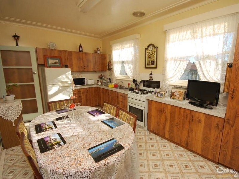 144 Smart Street, Fairfield NSW 2165