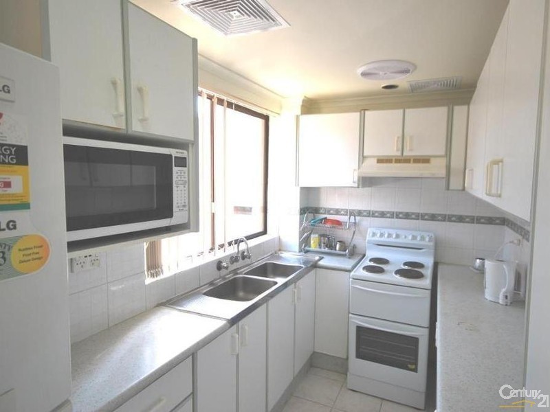 7/6-8 Clifford Avenue, Canley Vale NSW 2166