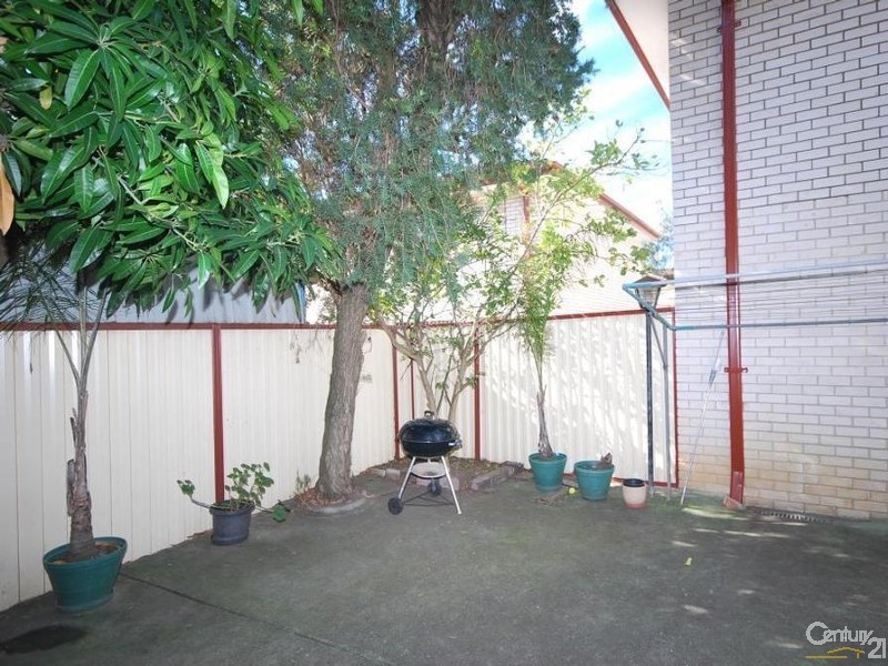 7/6-8 Clifford Avenue, Canley Vale NSW 2166