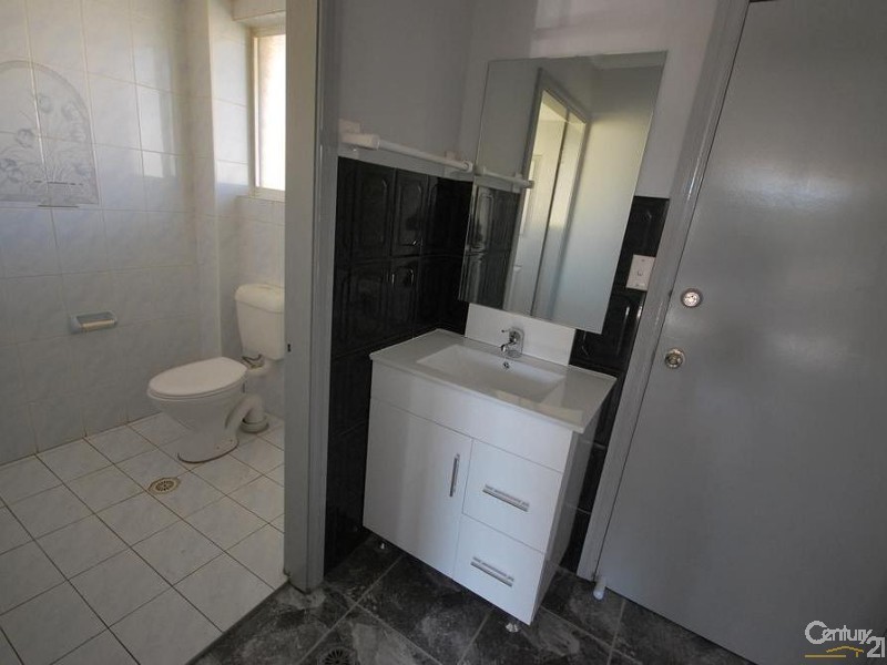 Bossley Park NSW 2176