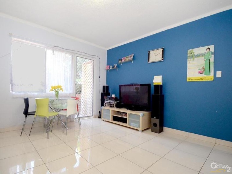 17/186-188 Sandal Crescent, Carramar NSW 2163