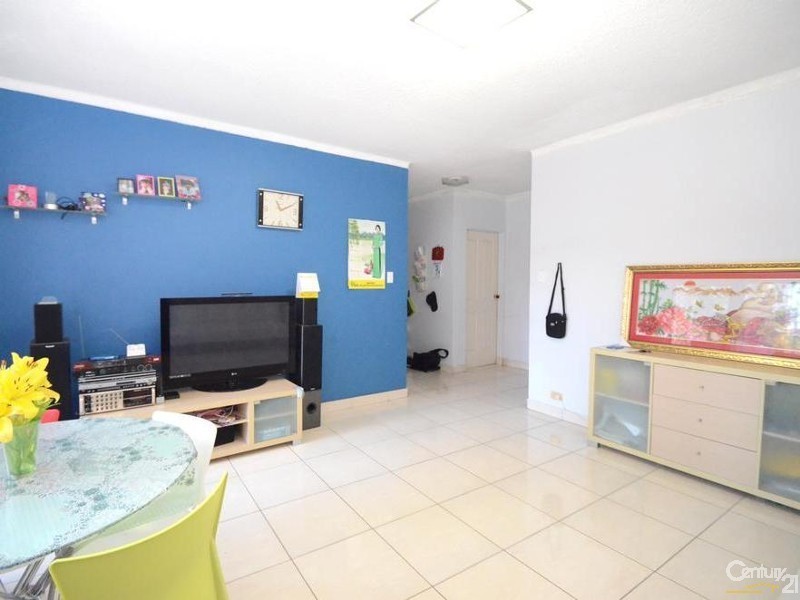 17/186-188 Sandal Crescent, Carramar NSW 2163