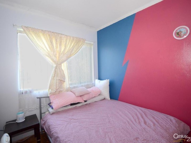 17/186-188 Sandal Crescent, Carramar NSW 2163