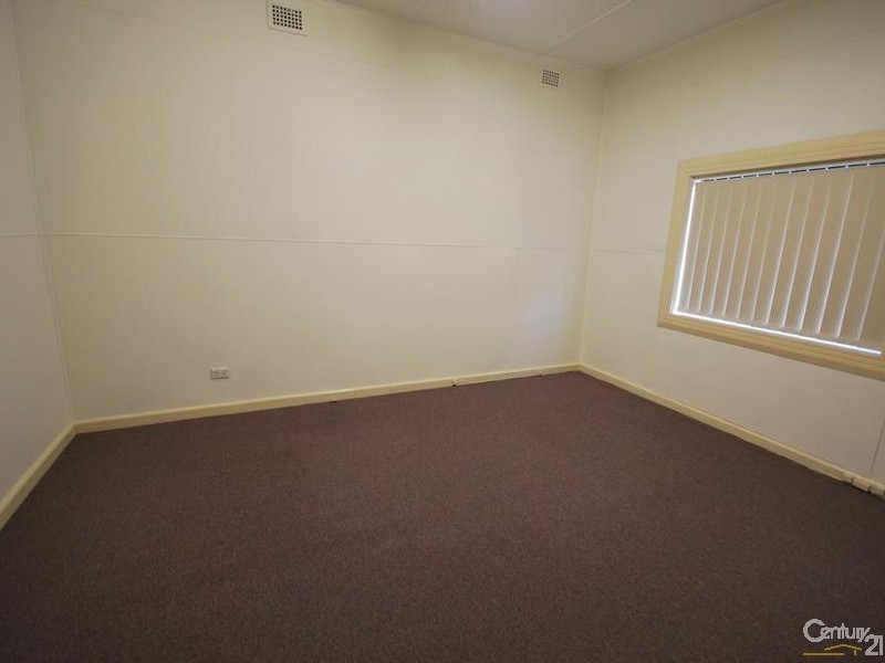 Fairfield East NSW 2165