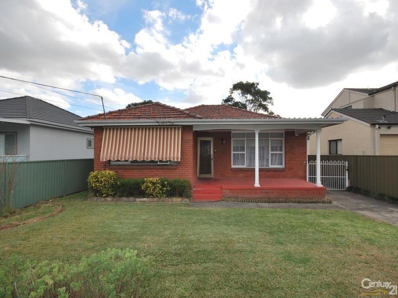 19 West St, Guildford NSW 2161