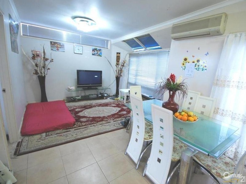 2 Polding Street N, Fairfield NSW 2165