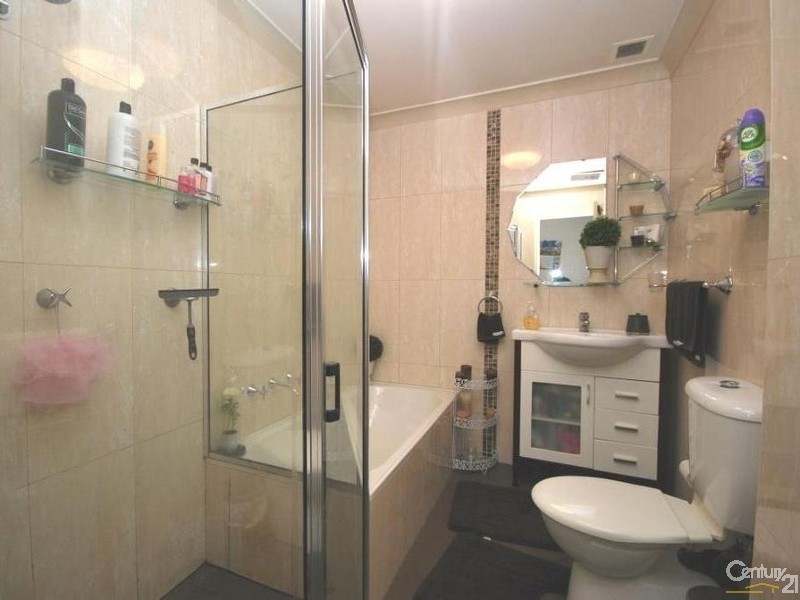 23/181-185 Sandal Crescent, Carramar NSW 2163