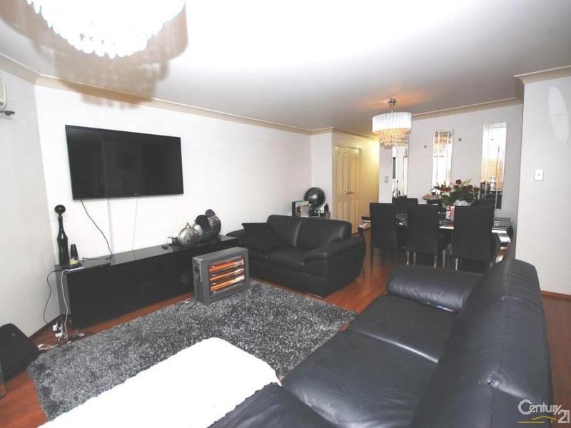 23/181-185 Sandal Crescent, Carramar NSW 2163