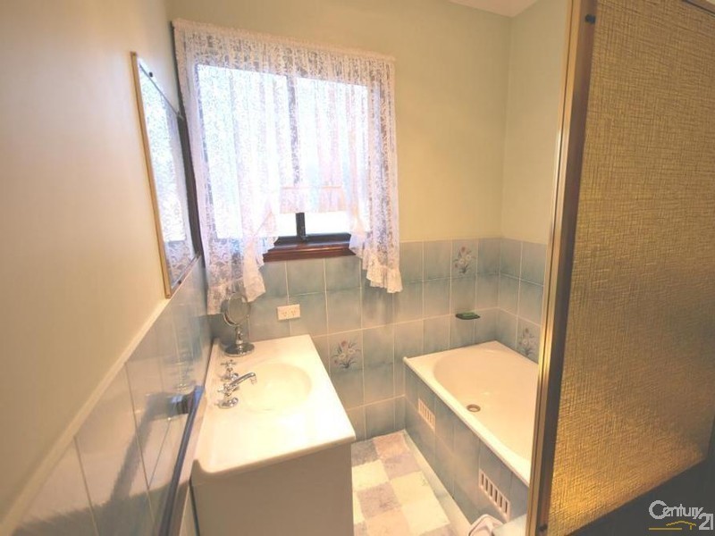 21 Duardo Street, Edensor Park NSW 2176