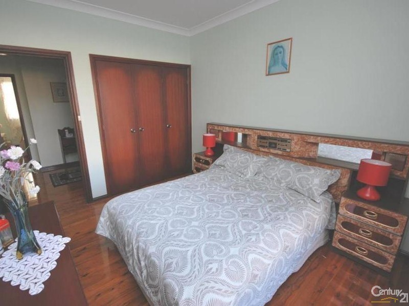 21 Duardo Street, Edensor Park NSW 2176