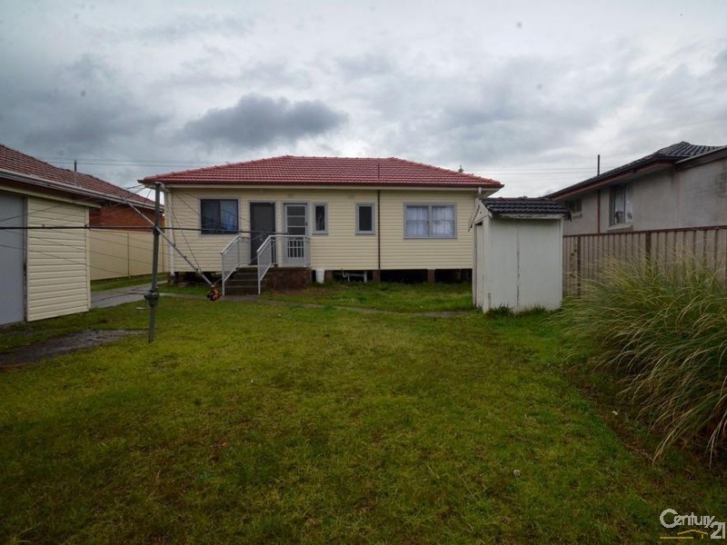 254 Brenan Street, Smithfield NSW 2164