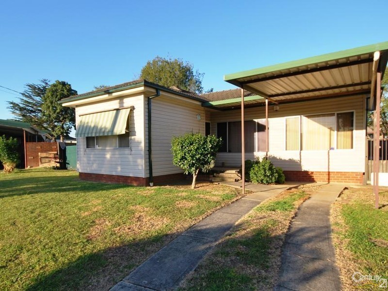 Fairfield West NSW 2165