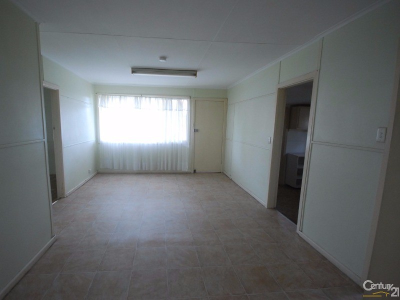 Fairfield NSW 2165