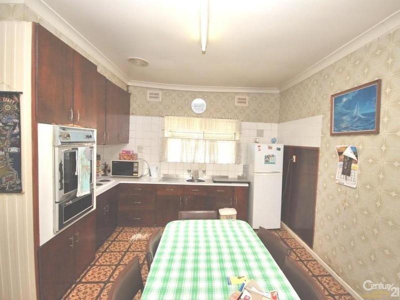 Bossley Park NSW 2176